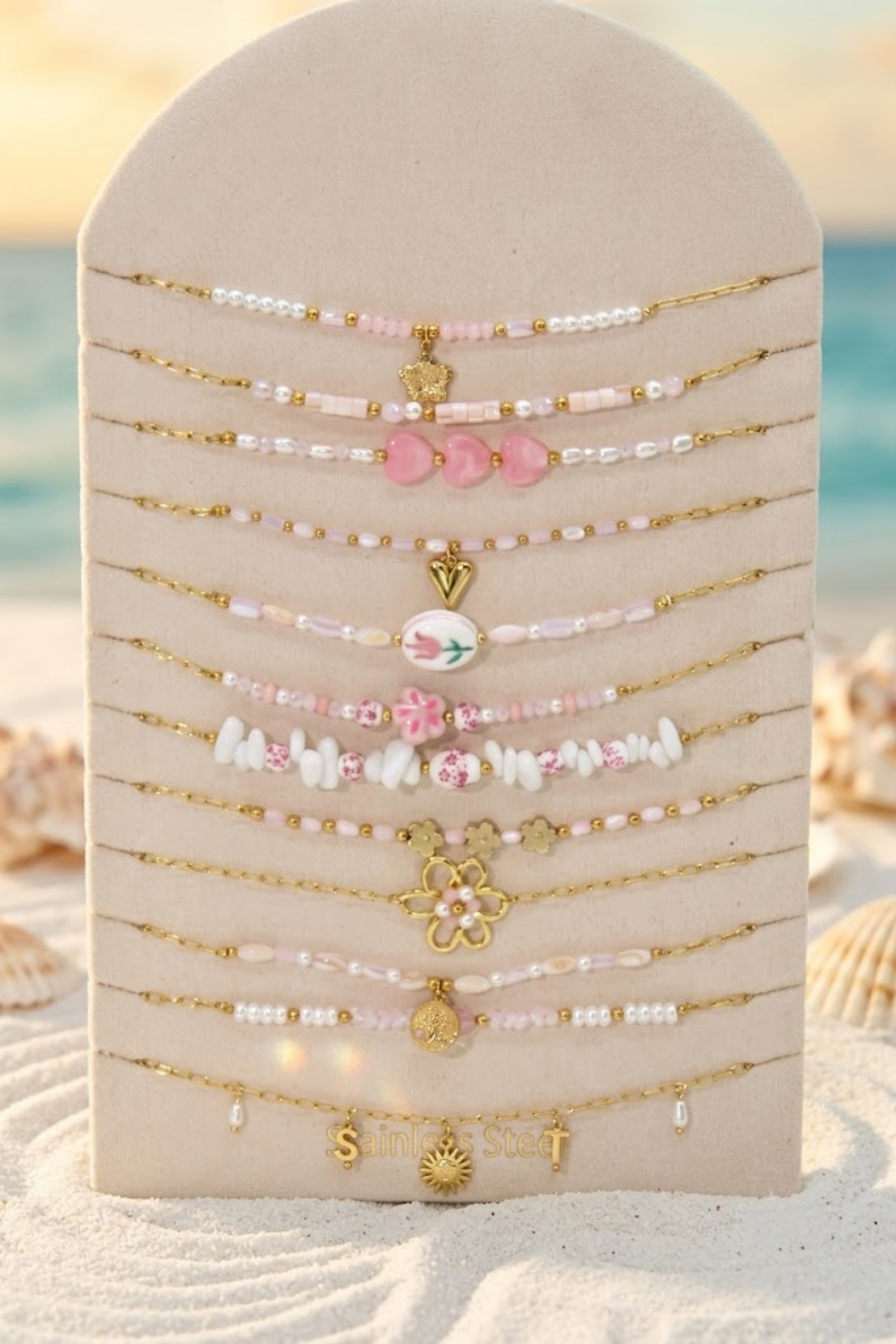 Grossiste Bellissima - Lot de 12 Colliers en Acier Inoxydable – Collection Blush Tendance avec Présentoir Offert