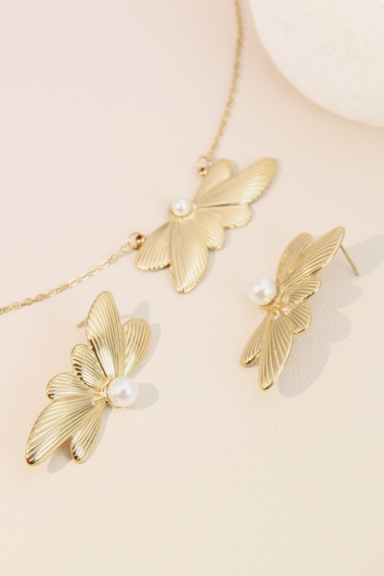 Grossiste Bellissima - Parure 2 pcs fleur ornée de perle en acier inoxydable