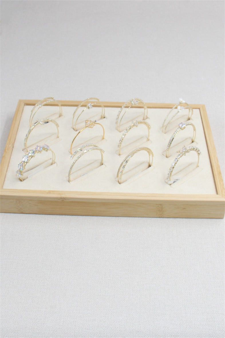 Grossiste Bellissima - Bracelet jonc ajustable orné de cristal de zirconium