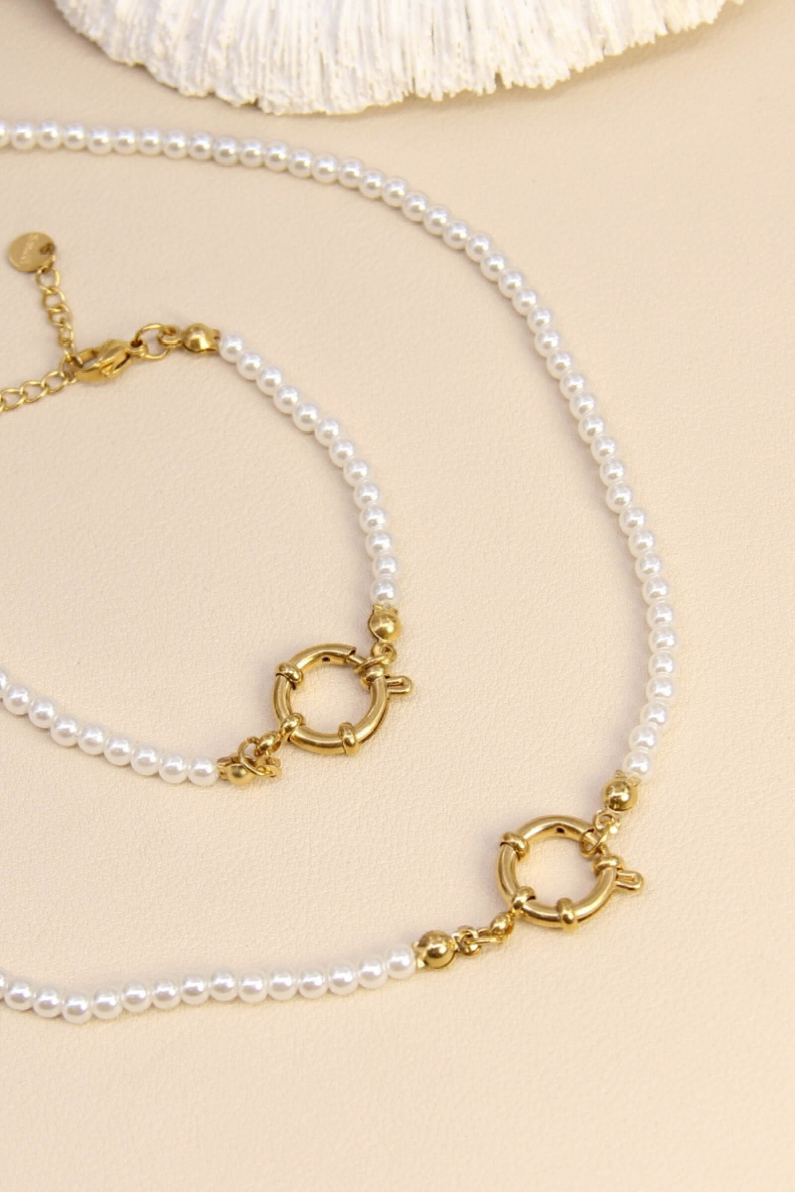 Grossiste Bellissima - Duo perles & fermoir doré – Chic minimaliste