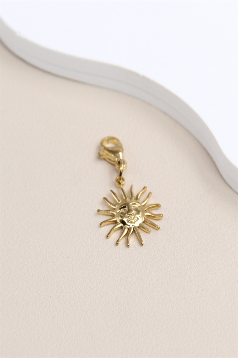 Grossiste Bellissima - Pendentif Charm Soleil en Acier Inoxydable - Taille S