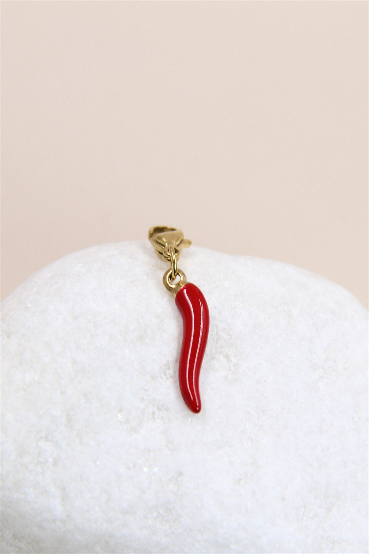 Grossiste Bellissima - Pendentif Piment Rouge en Acier Inoxydable - Élégance Épicée
