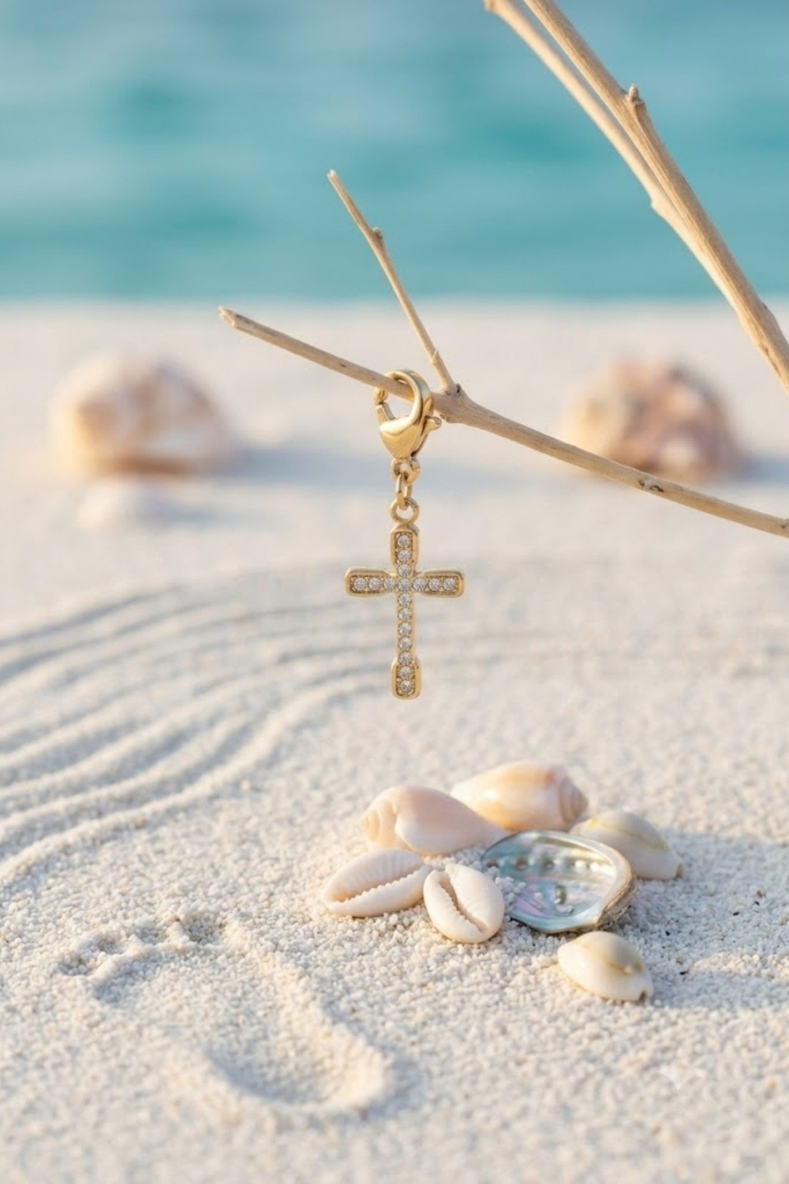 Grossiste Bellissima - Pendentif Croix Zircon en Acier Inoxydable – Élégance Intemporelle