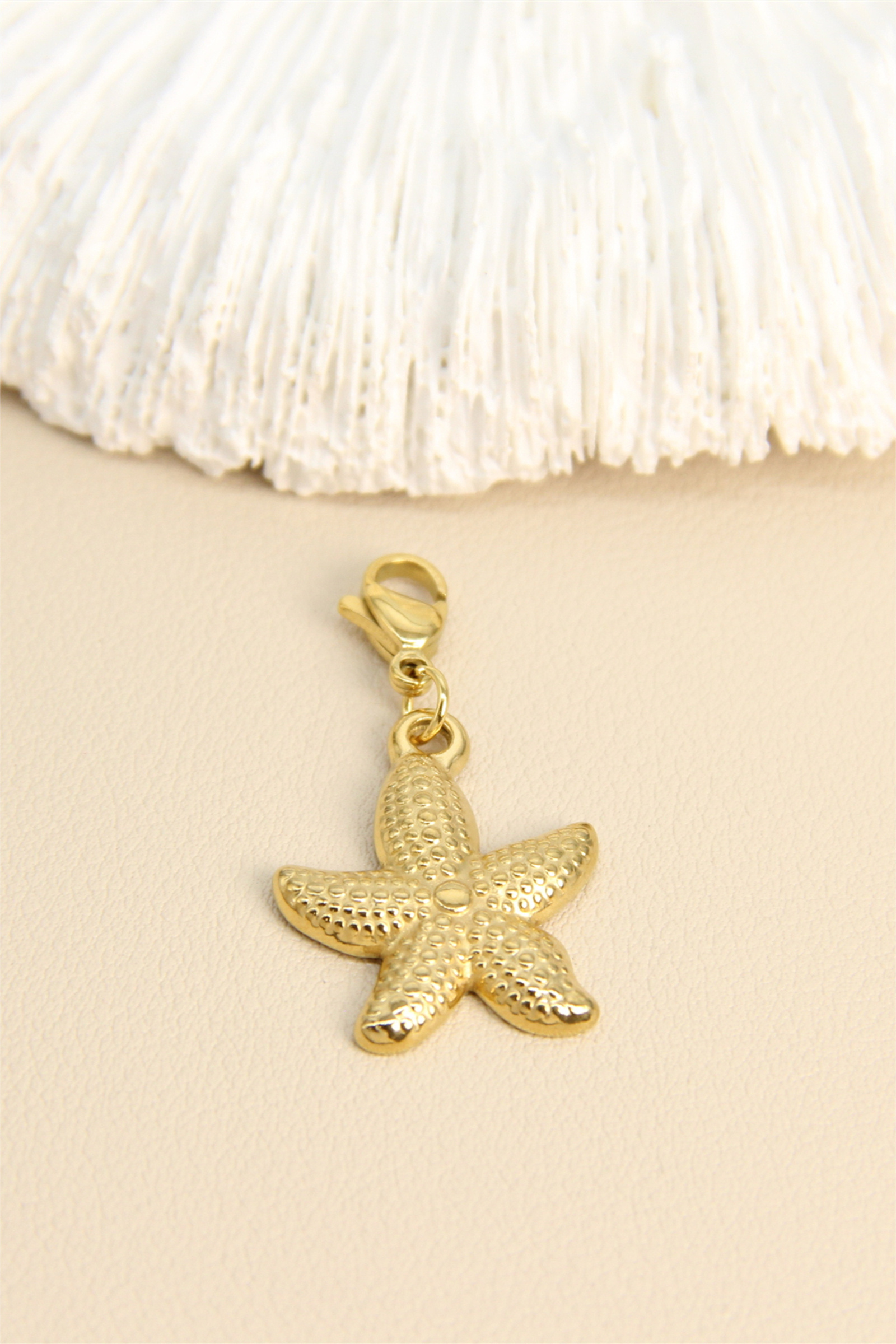 Großhändler Bellissima - Goldener Seestern-Anhänger – Modischer Meeres-Schmuck