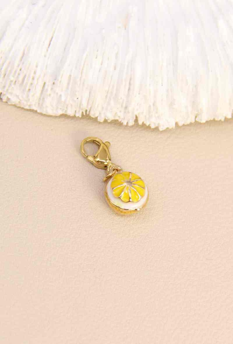 Grossiste Bellissima - Charm tranche de citron en acier inoxydable – Fraîcheur acidulée garantie