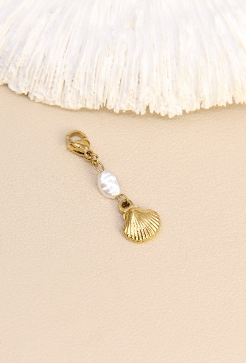 Grossiste Bellissima - Pendentif Coquillage Doré et Perle – Charme Marin Chic