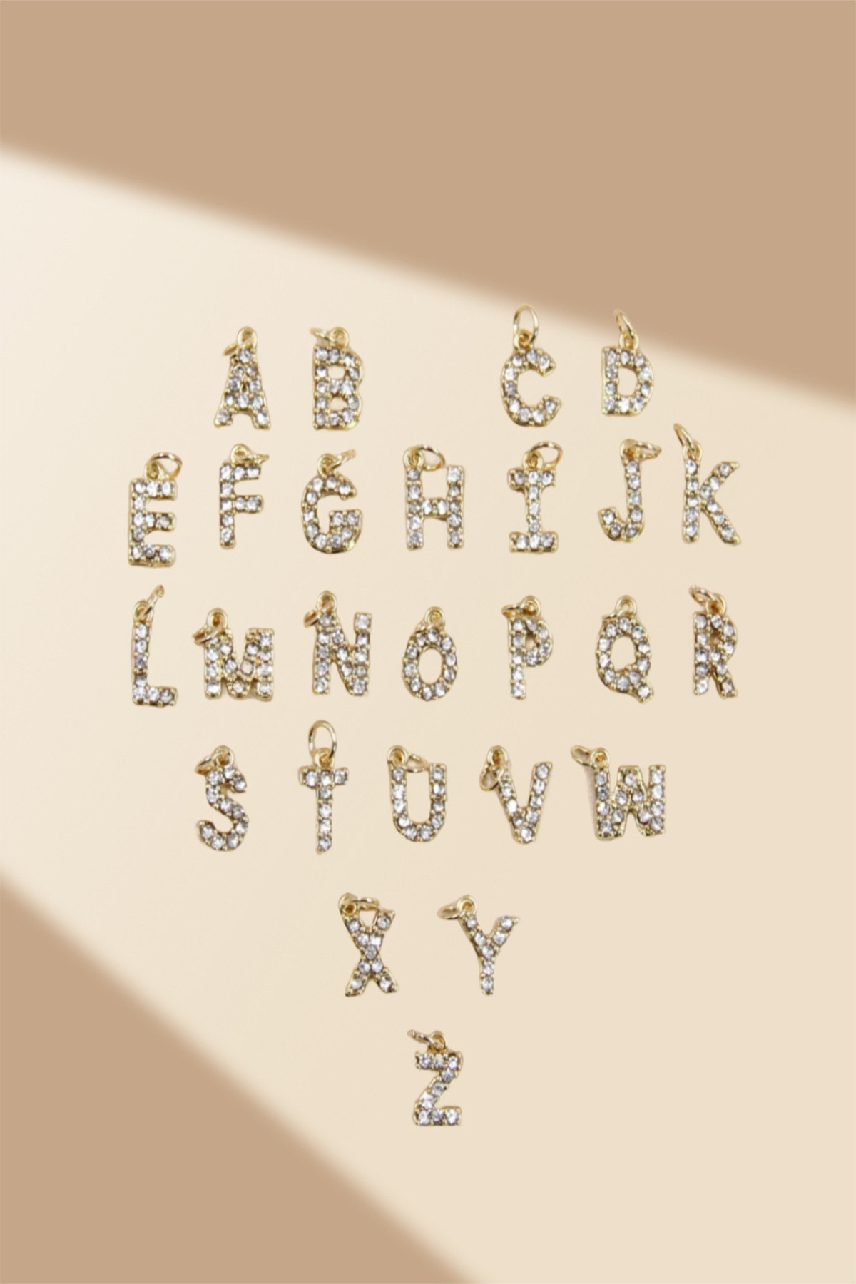 Grossiste Bellissima - Pendentif Charm's Lettre en Acier Inoxydable avec Strass