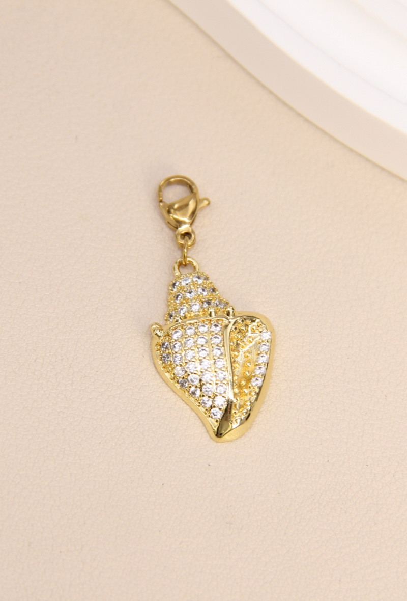 Grossiste Bellissima - Pendentif Bulot & Strass - Éclat Marin en Acier Inoxydable