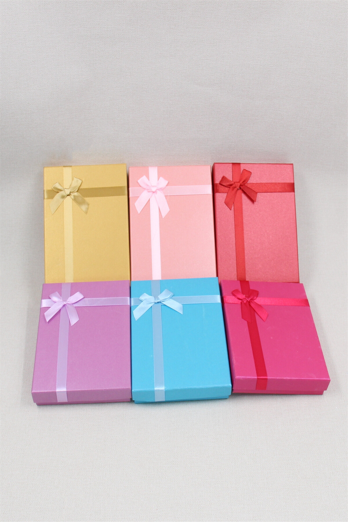 Wholesaler Bellissima - Jewelry Box Set of 12 Assorted Colors