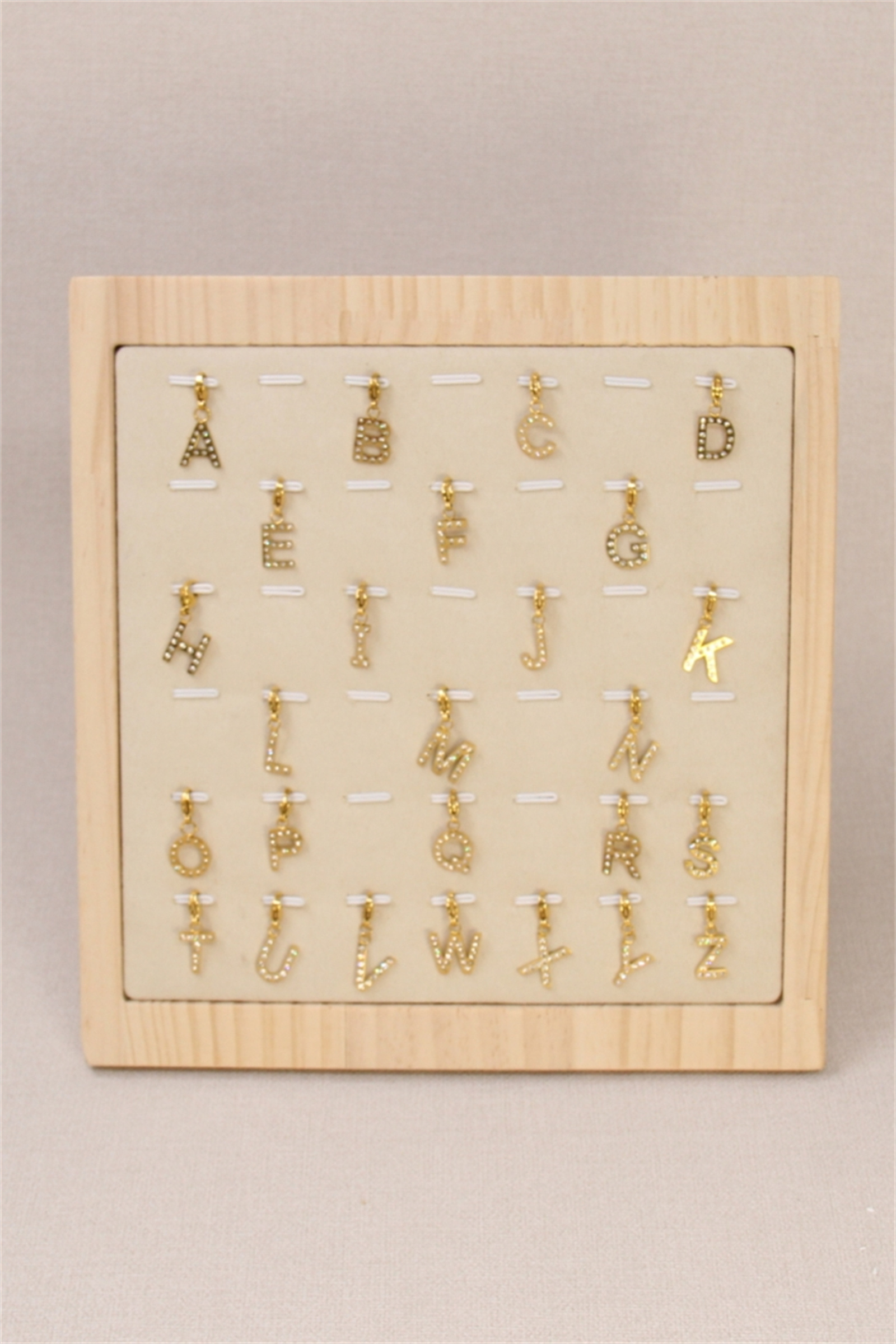 Großhändler Bellissima - Anhänger-Display-Ständer - 42 Haken