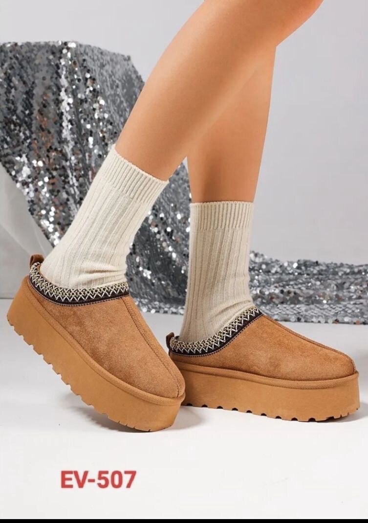 Grossista Bello Star - pantofole mules con pelliccia sintetica in simil camoscio