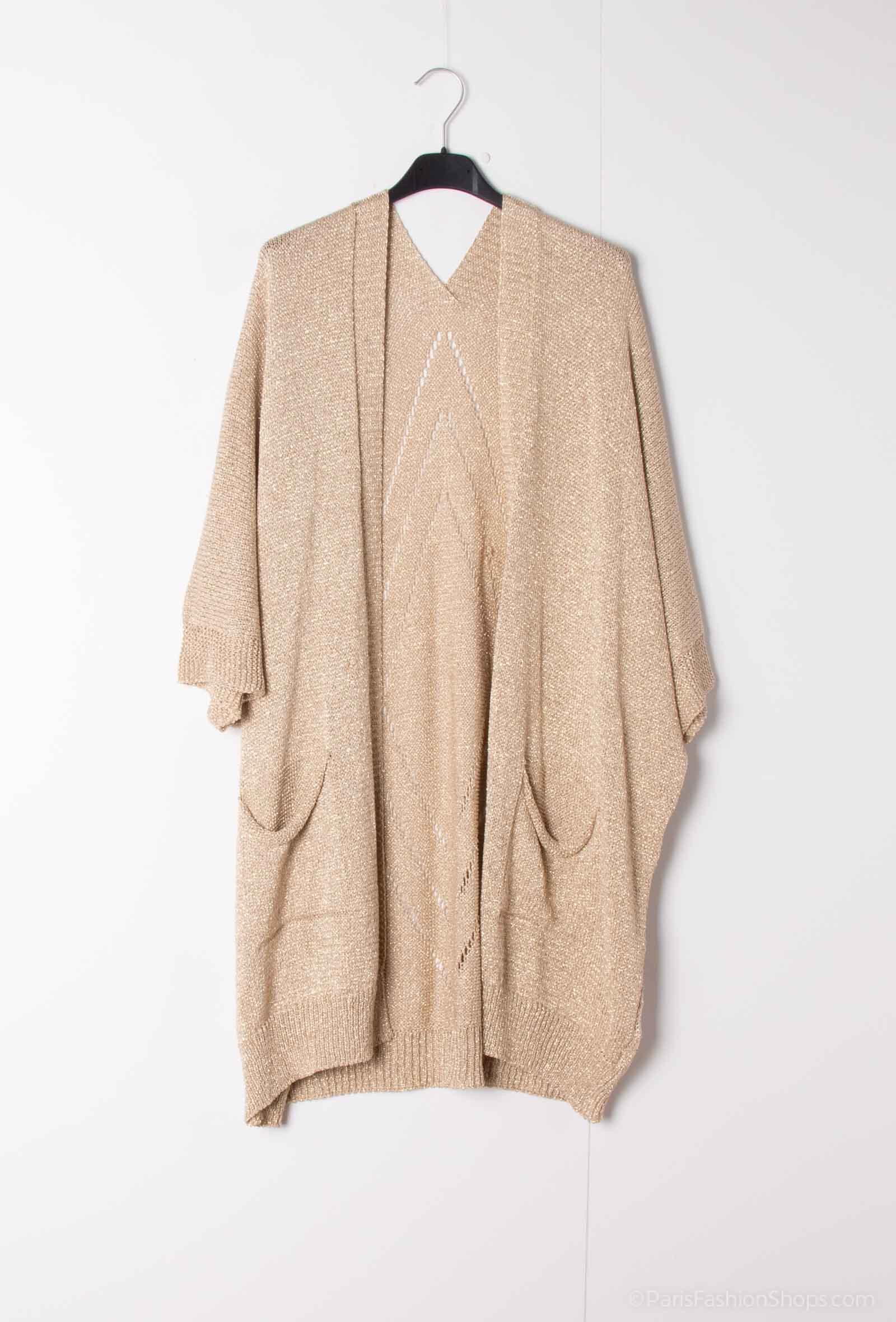 Wholesaler Bellove - La mannequin mesure 170cm et fait du 44-46.