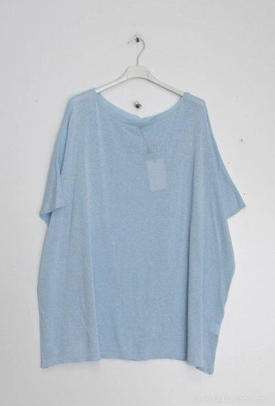 Pull femme en coton doux, idéal pour l'automne, fabriqué avec soin pour un confort saisonnier optimal.