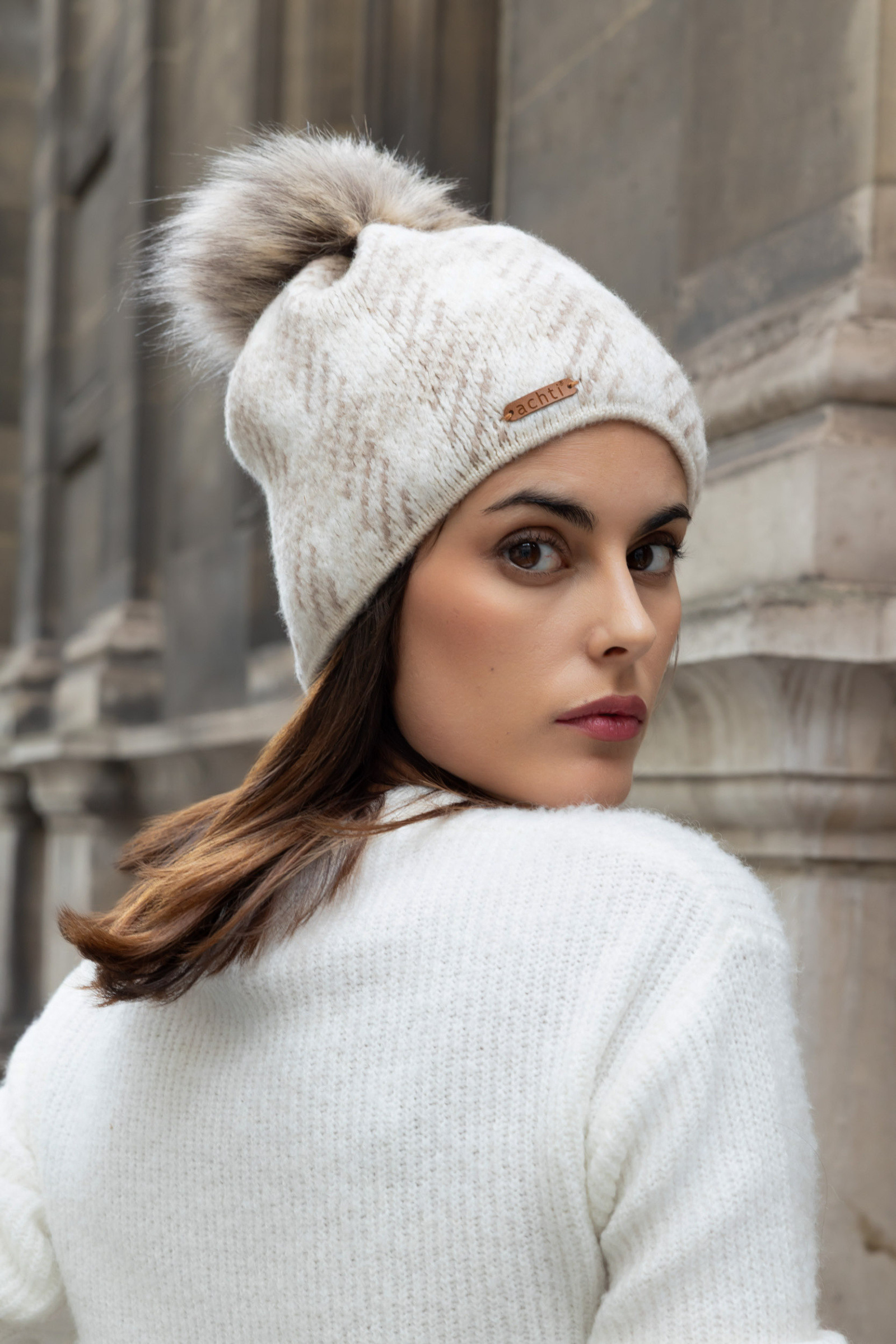 Grossiste Best Angel-Fashion Kingdom - Bonnet origine européenne doublé polaire