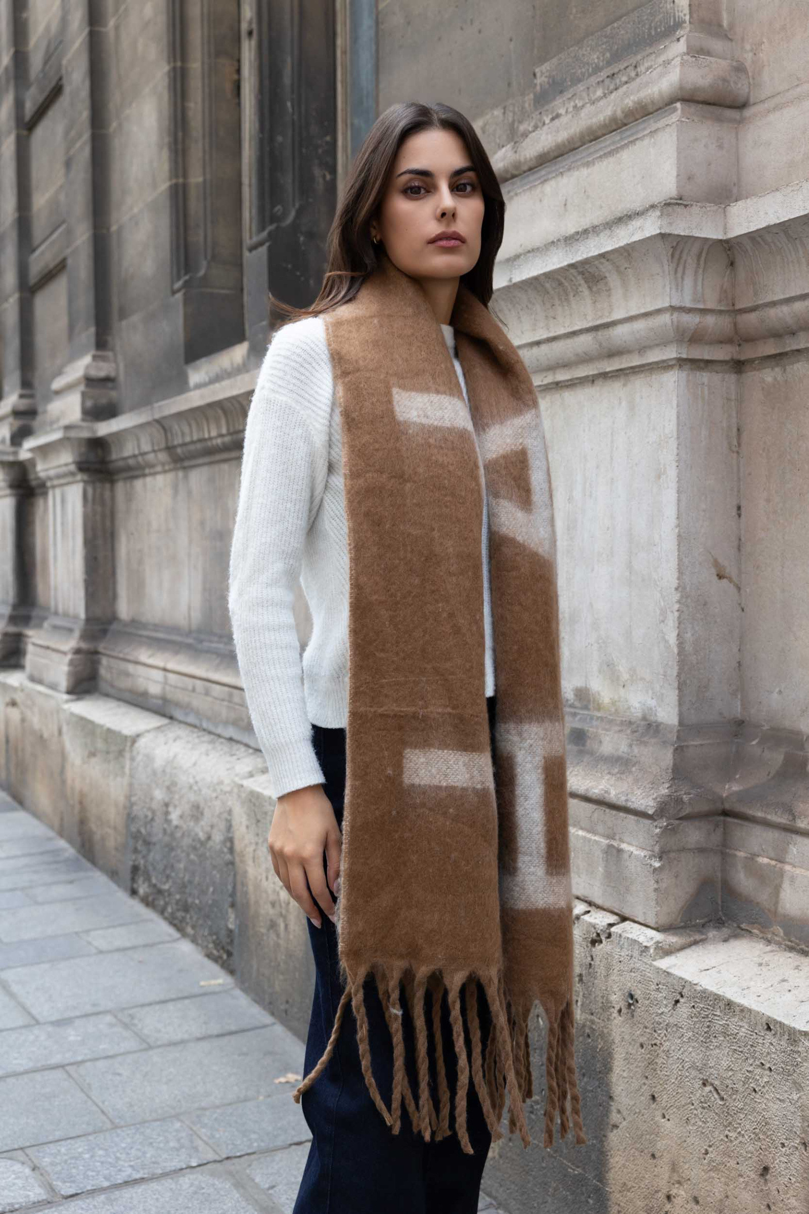 Grossiste Best Angel-Fashion Kingdom - Écharpe longue « Happy » double face avec franges