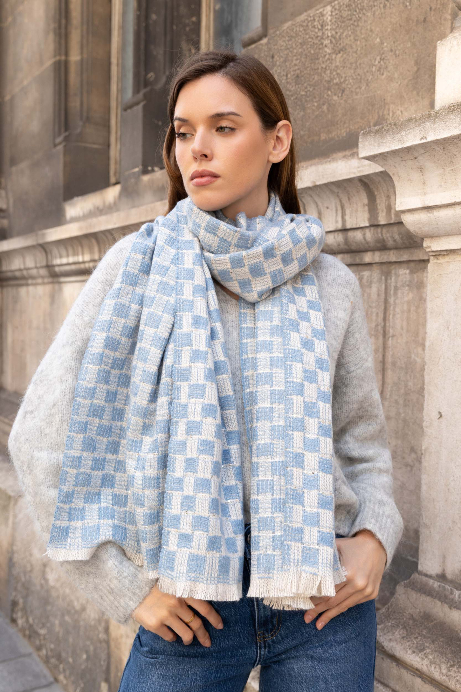 Wholesaler Best Angel-Fashion Kingdom - Long plaid scarf with sequin detail