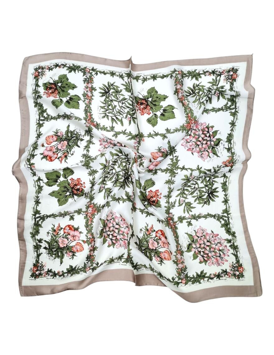 Wholesaler Best Angel-Fashion Kingdom - Small square scarf with silk feel and flower pattern