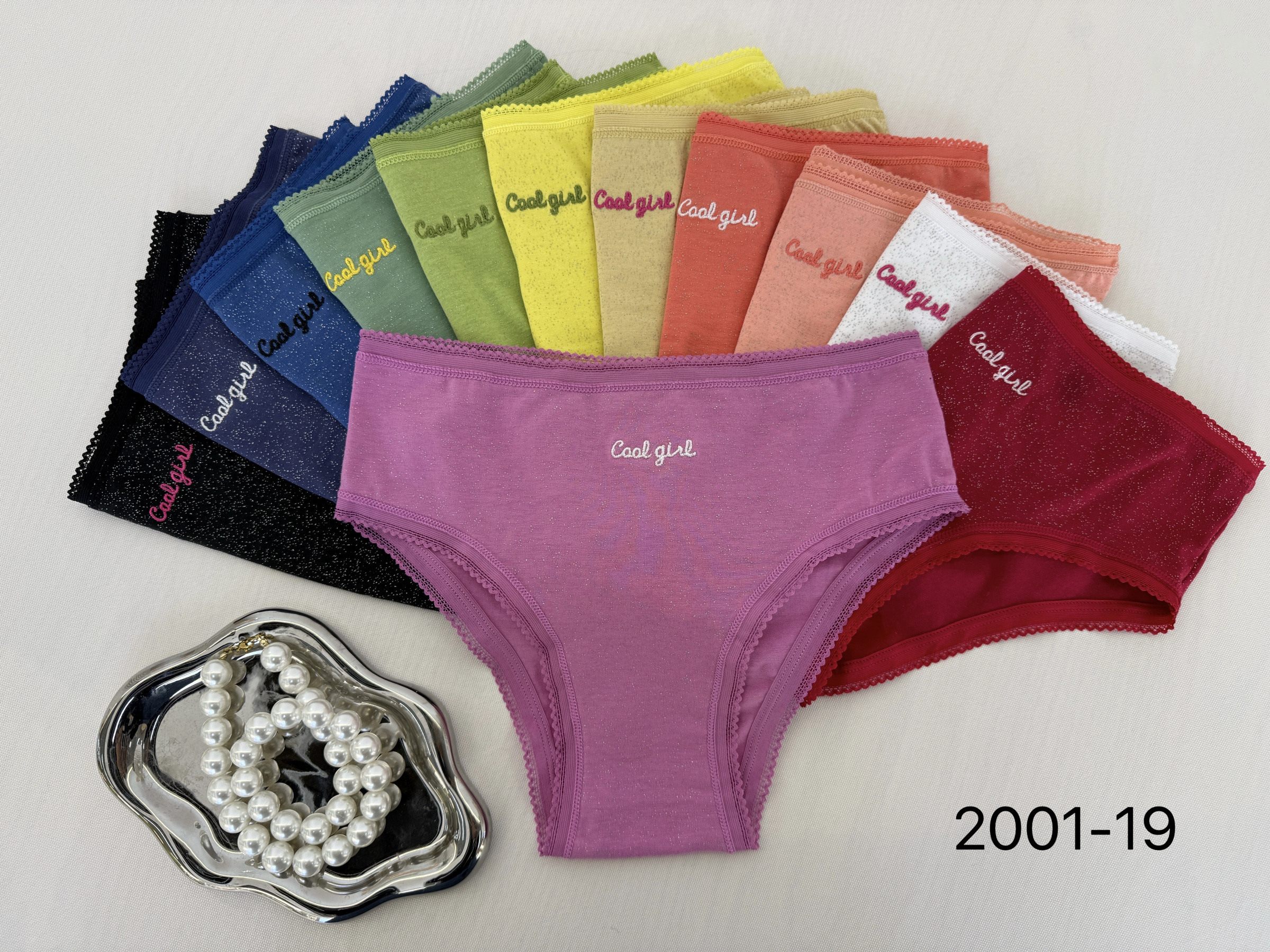 Grossista Best Fashion - Mutandine colorate “Cool Girl”.