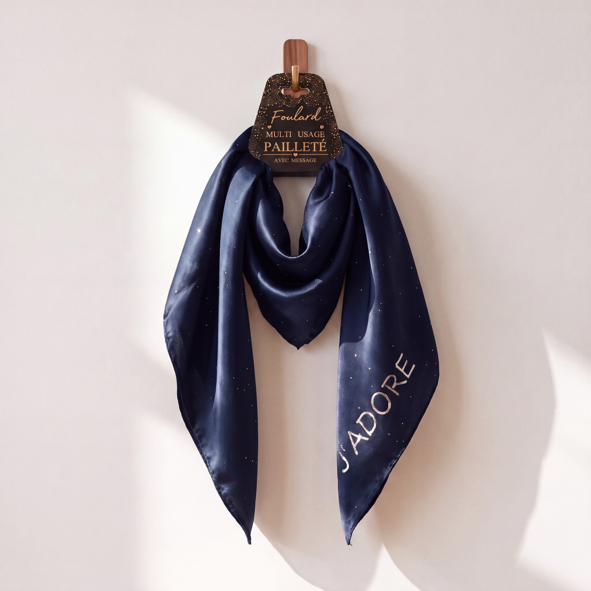 Wholesaler Best Fashion - Sequinned scarf message I LOVE