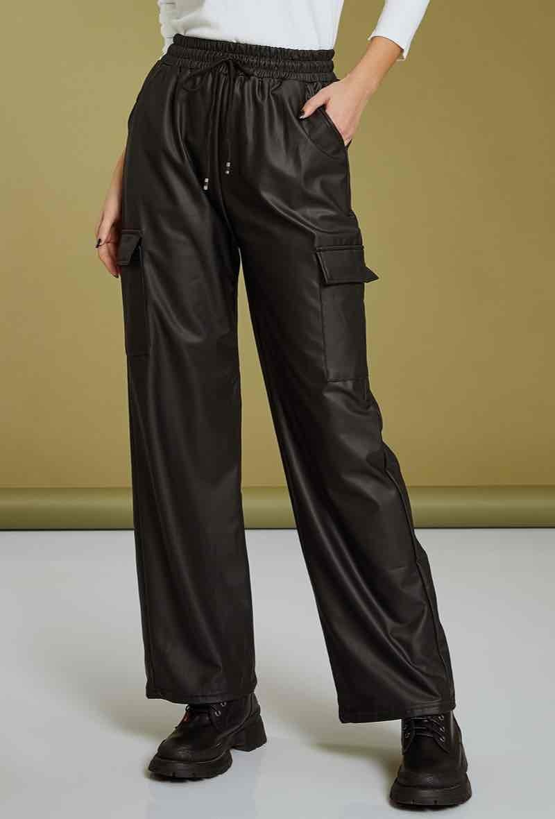 Wholesaler Best Fashion - Trouser cargo simili leather
