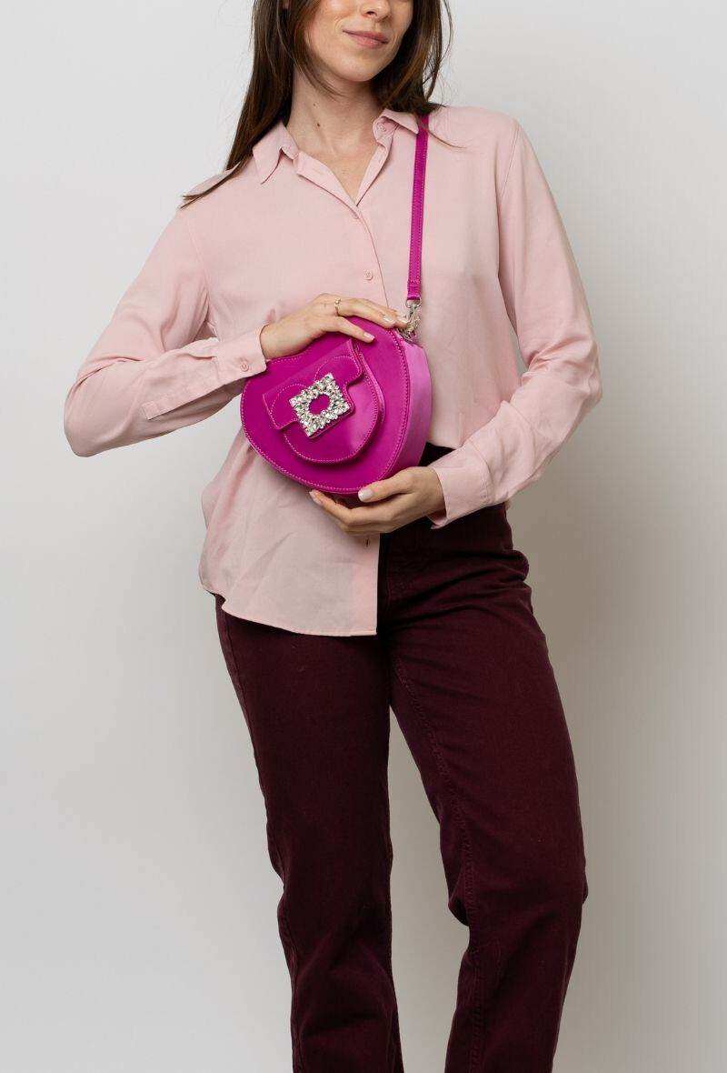 Grossiste BESTINI PARIS - Sac à dos en forme de coeur avec boucle diamanté