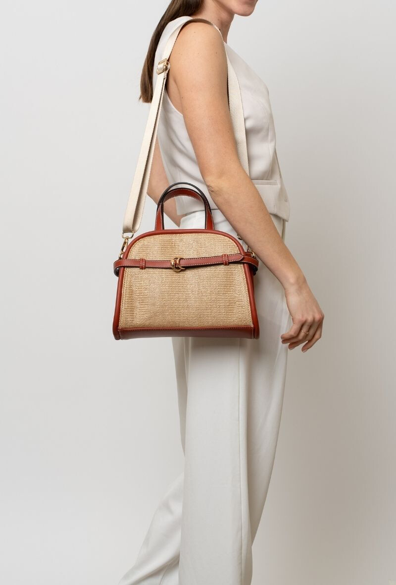 Wholesaler BESTINI - Braided effect shoulder bag with decorative buckle