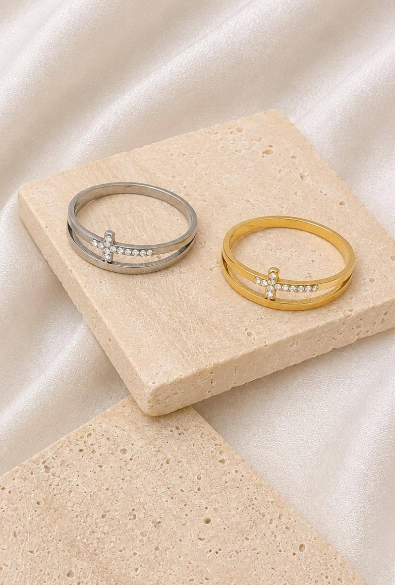 Mayorista Bijoussimo - Caja de 36 anillos (18 dorados + 18 de acero) doble fila, cruz de strass (Tallas del 16 al 21)