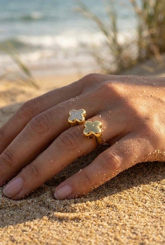 Grossiste Bijoux Mystères - Bagues trèfles en acier inoxydable