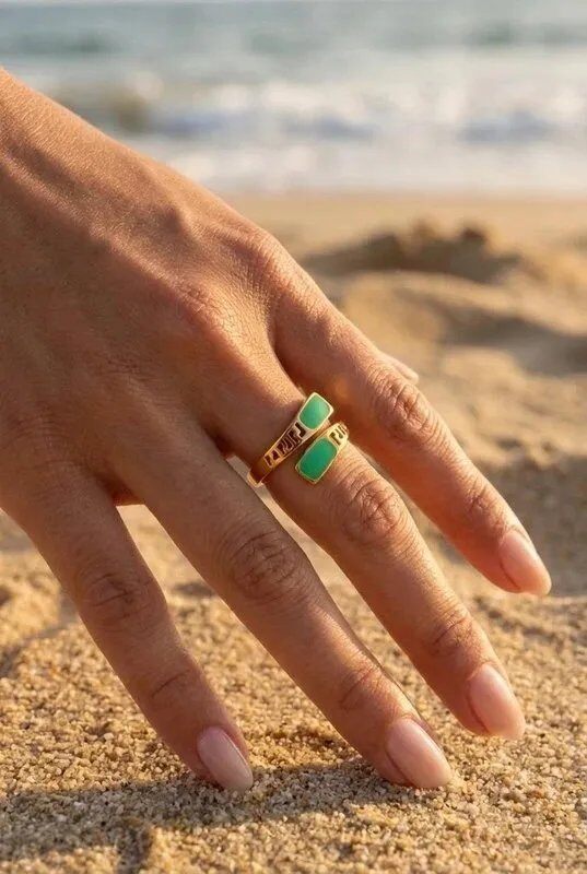 Grossiste Bijoux Mystères - Bagues colorées en acier inoxydable