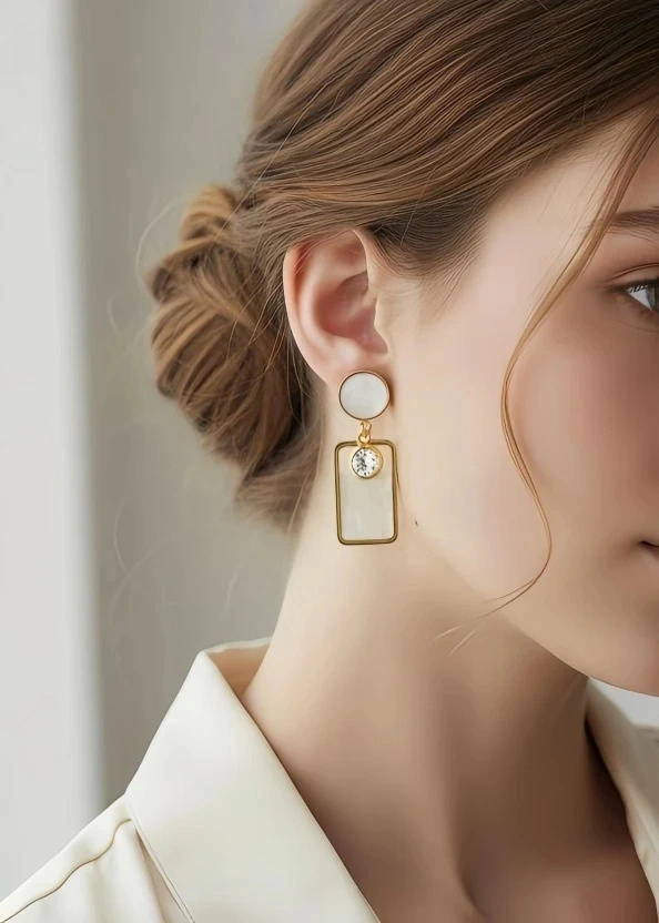 Mayorista Bijoux Mystères - Pendientes modernos y sofisticados