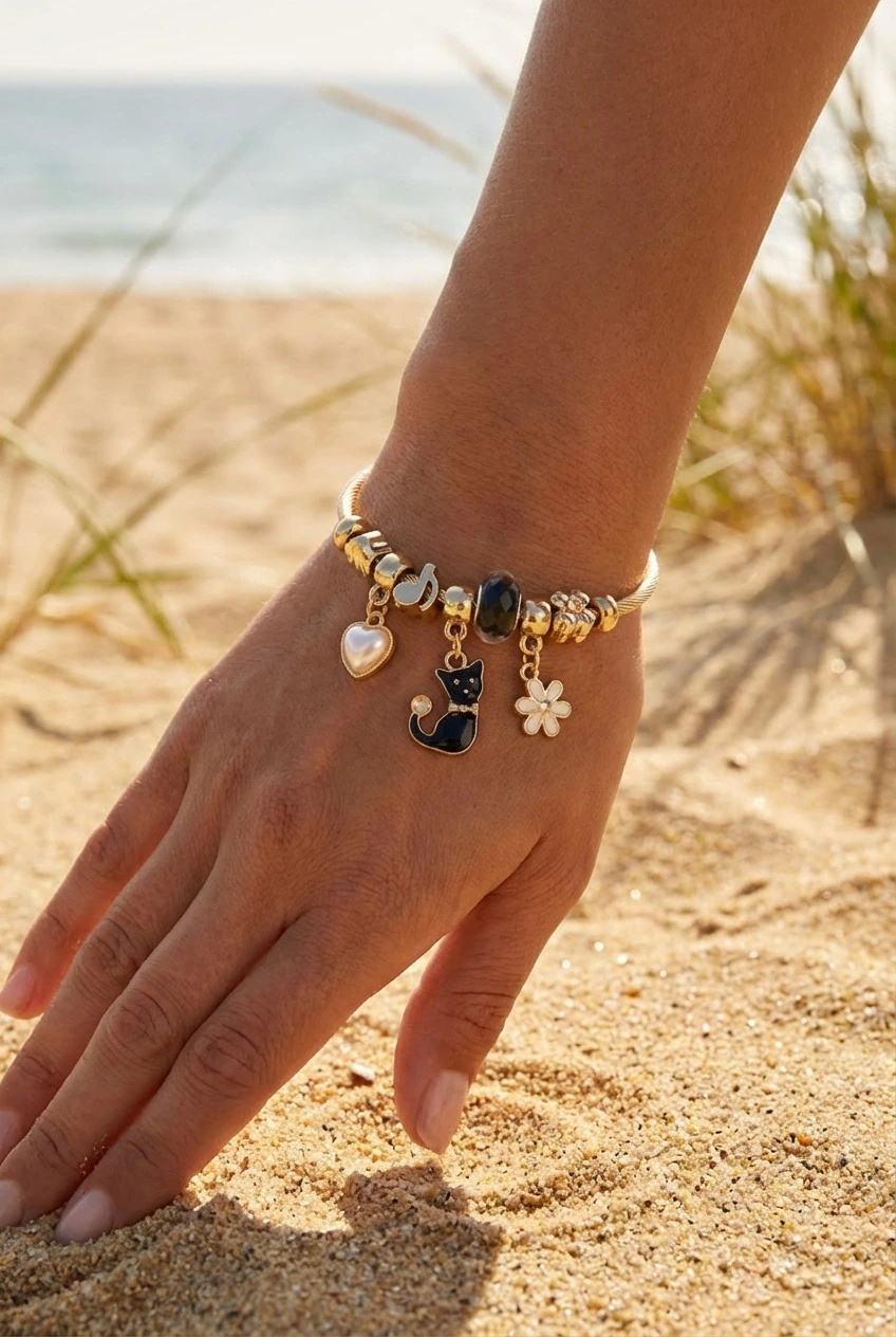 Großhändler Bijoux Mystères - Starres Armband mit Metallanhängern