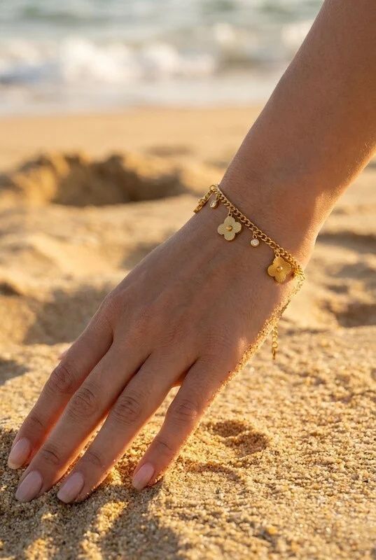 Großhändler Bijoux Mystères - Armband mit Blumenmustern und kreisförmigen Elementen mit Kristallen.