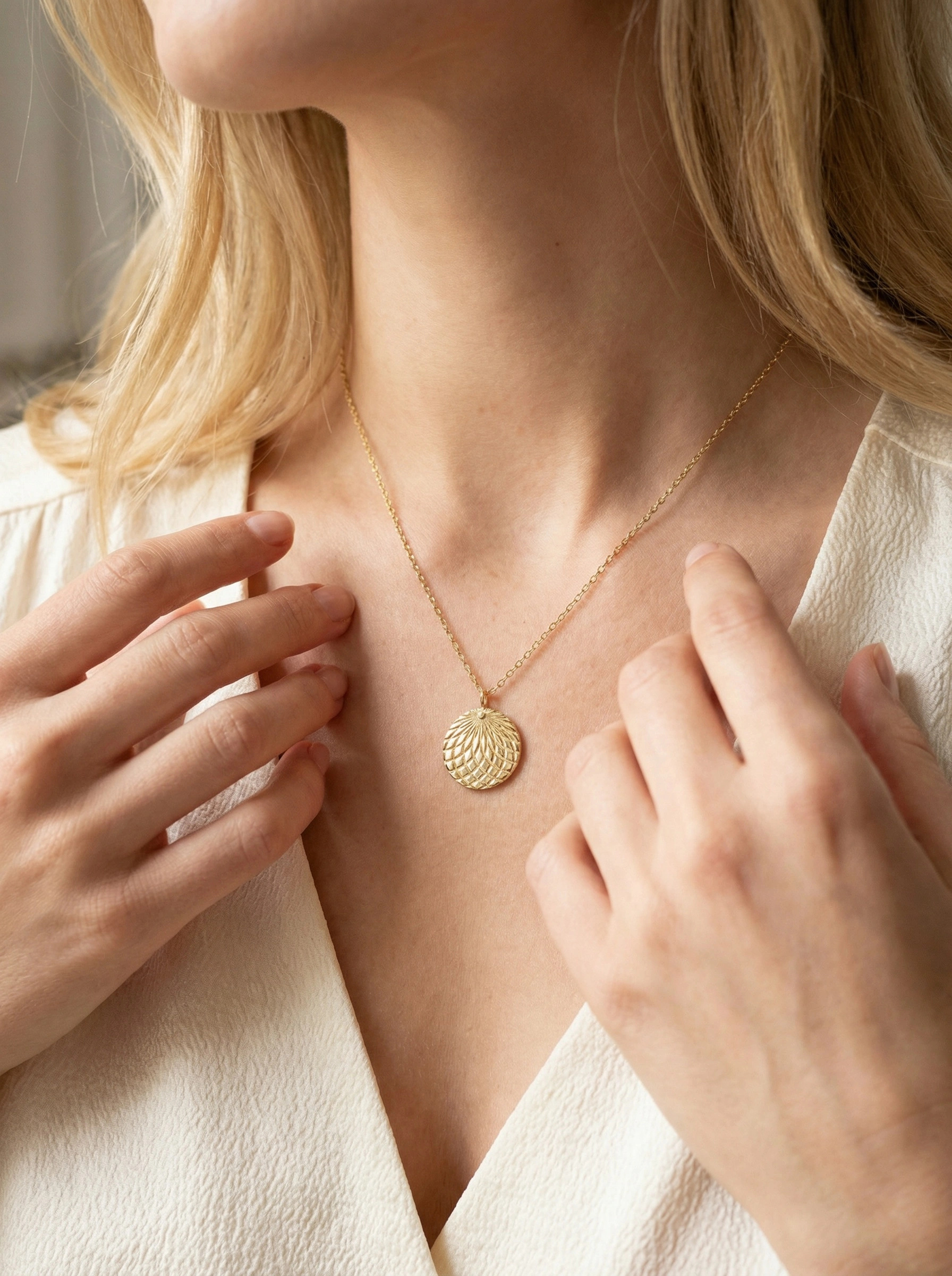 Grossiste Bijoux Mystères - Collier en acier inoxydable