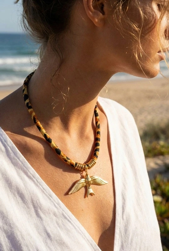 Grossiste Bijoux Mystères - Collier en acier inoxydable