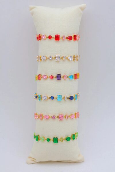 Grossista Bijoux Mystères - Set di 6 braccialetti in acciaio inossidabile con cuscino Grossista Bijoux Mystères - Set di 6 braccialetti in acciaio inossidabile con cuscino