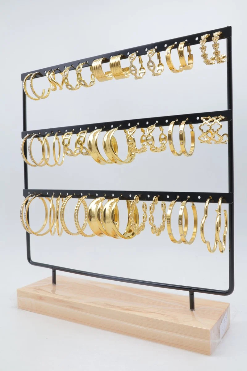 Grossiste Bijoux Mystères - Lot de 21 paires de boucles d'oreilles avec présentoir