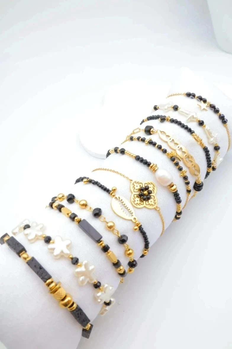 Grossiste Bijoux Mystères - Ensemble de bijoux livré avec présentoir