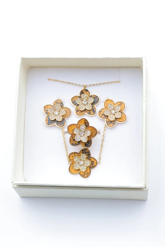 Grossiste Bijoux Mystères - Parure de bijoux avec boîte en acier inoxydable