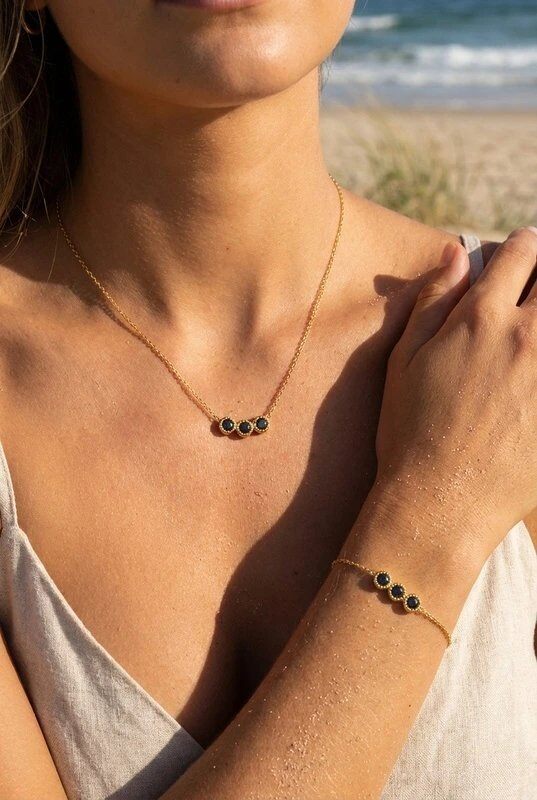 Grossiste Bijoux Mystères - Parure de bijoux en acier inoxydable