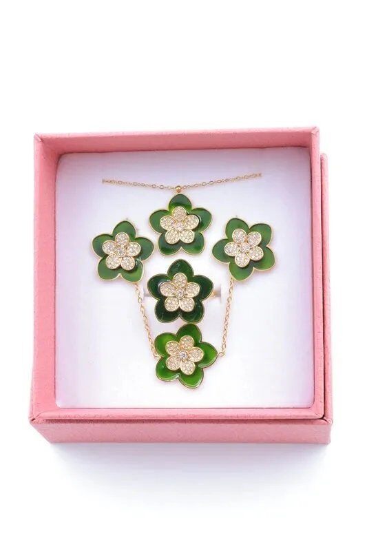 Grossiste Bijoux Mystères - Parure de bijoux en acier inoxydable avec boîte