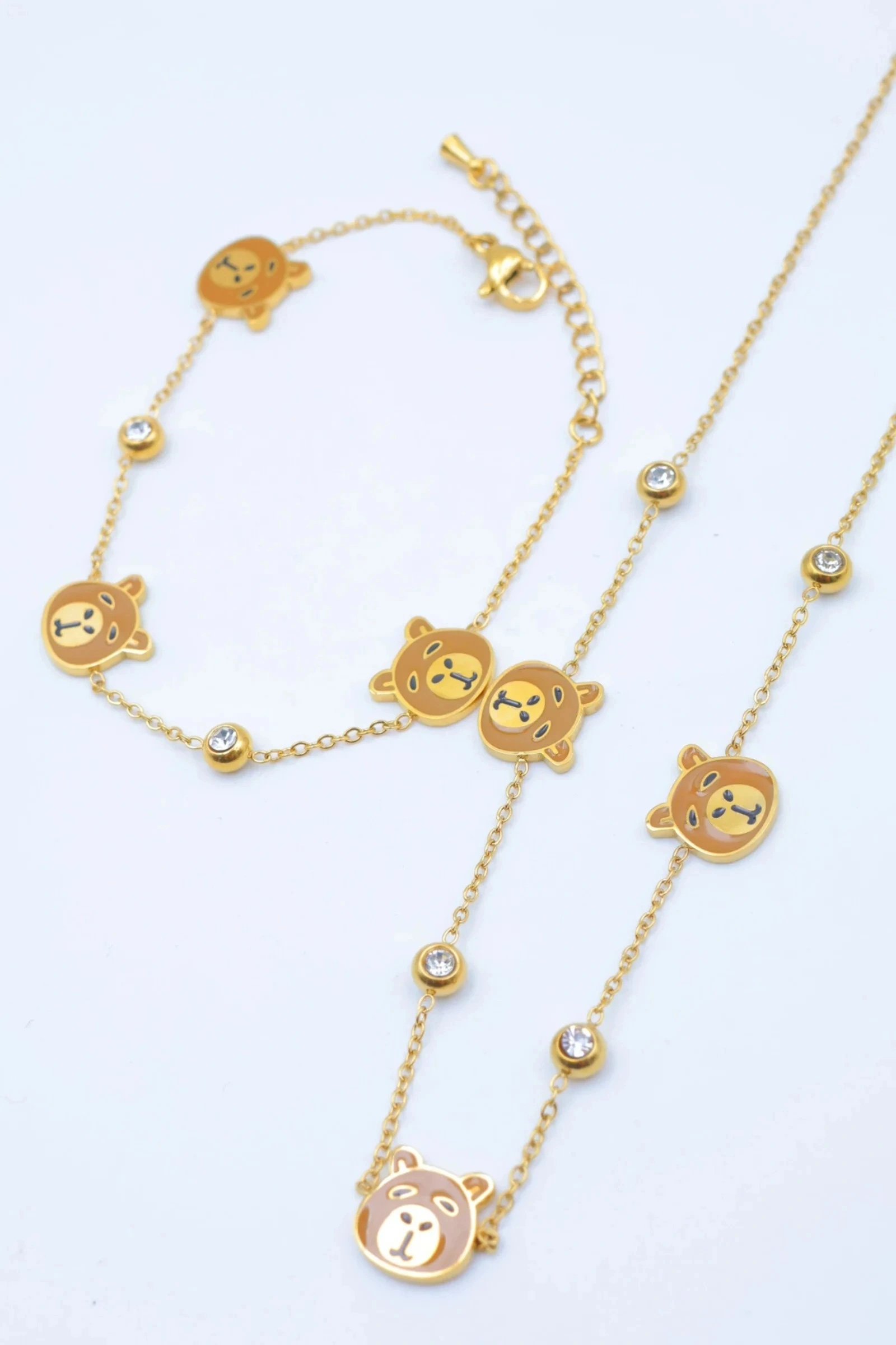 Wholesaler Bijoux Mystères - Matching complete set for an elegant look