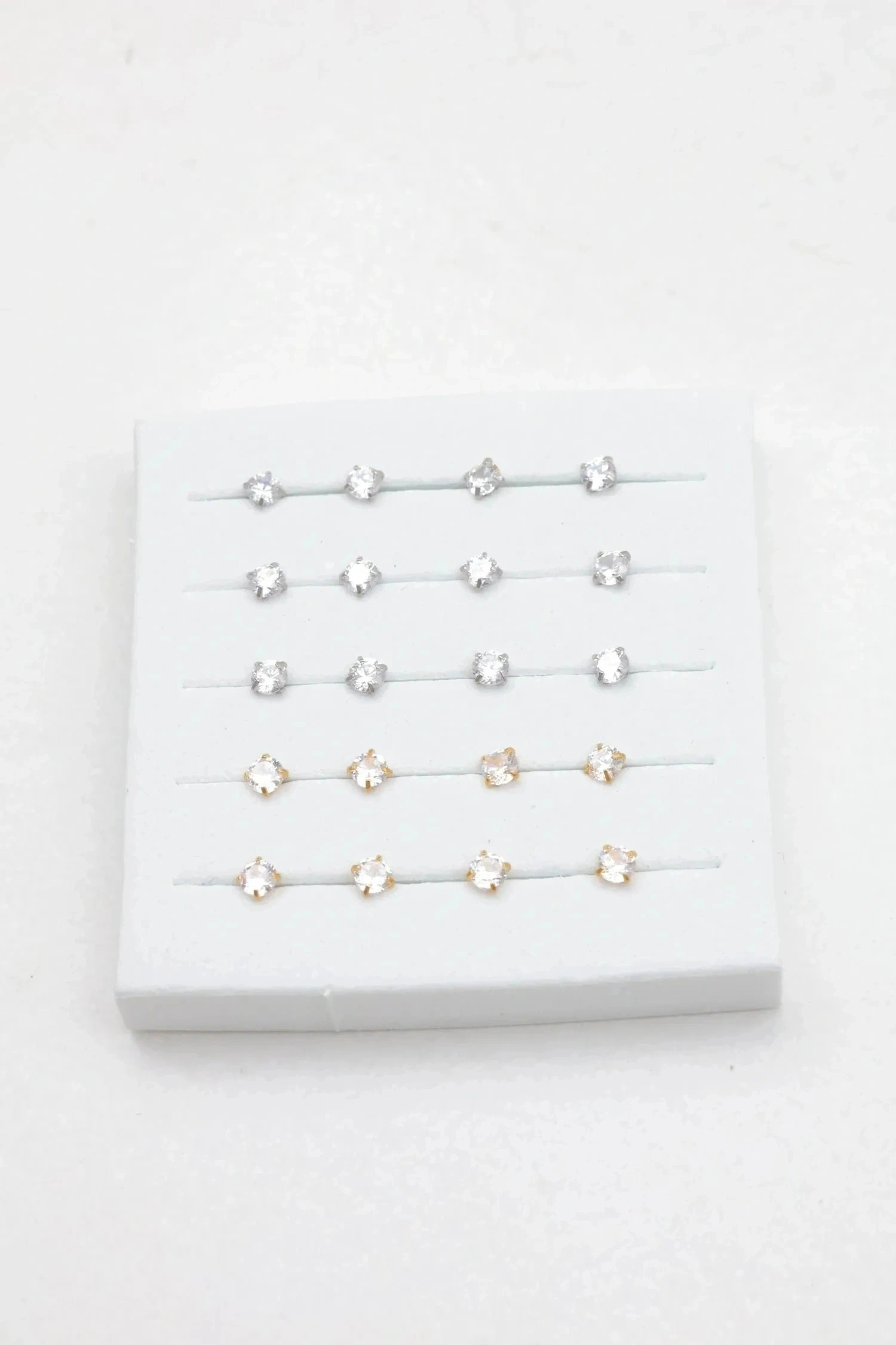 Grossiste Bijoux Mystères - Piercing Nez en acier inoxydable