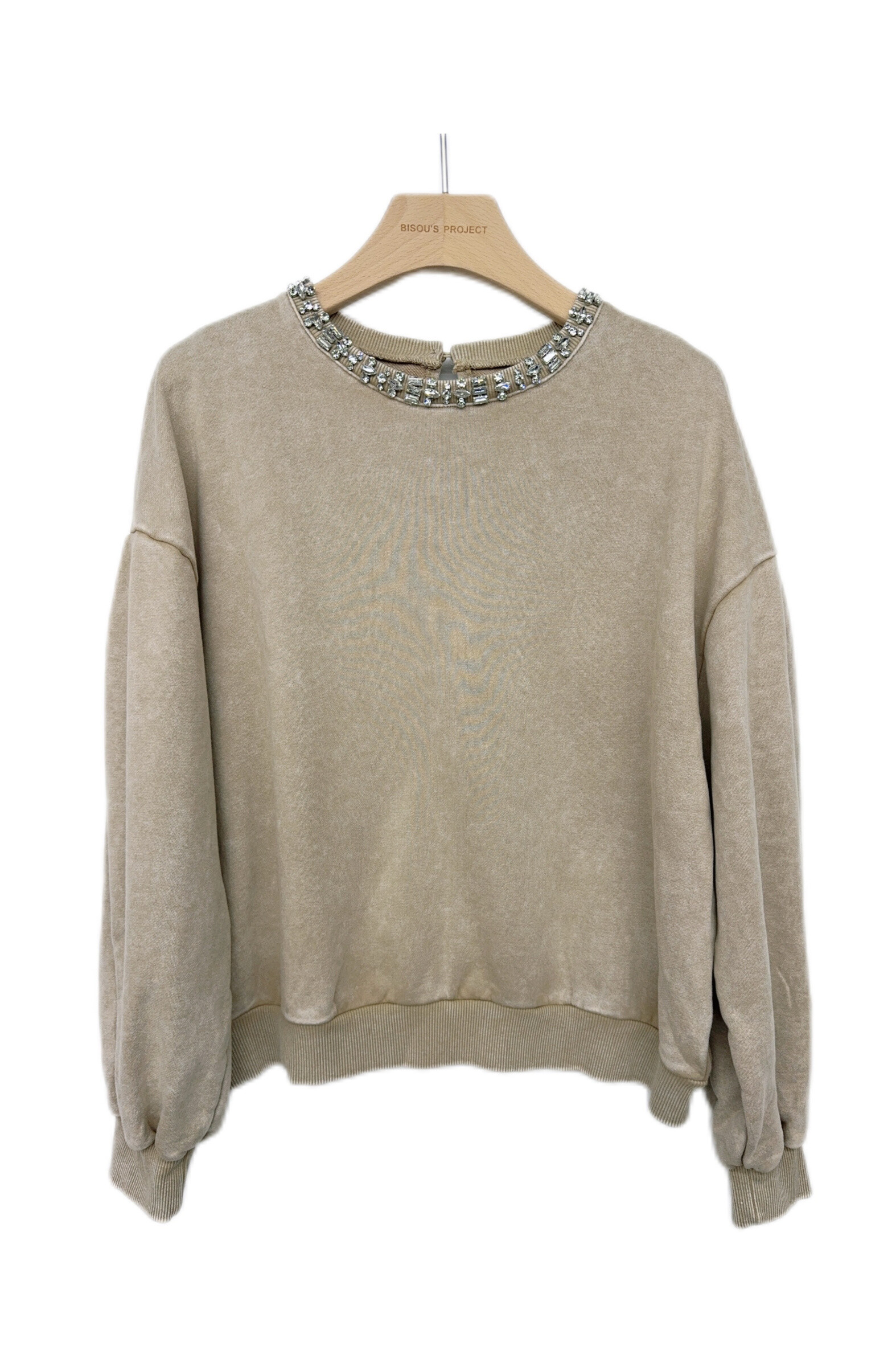 Wholesaler Bisou's project - Jeweled collar sweater sweatshirt