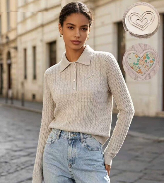 Grossiste Bluoltre - Pull style polo torsadé avec un coeur brodé