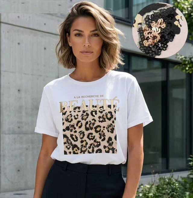 Wholesaler Bluoltre - Leopard print T-shirt with sequins