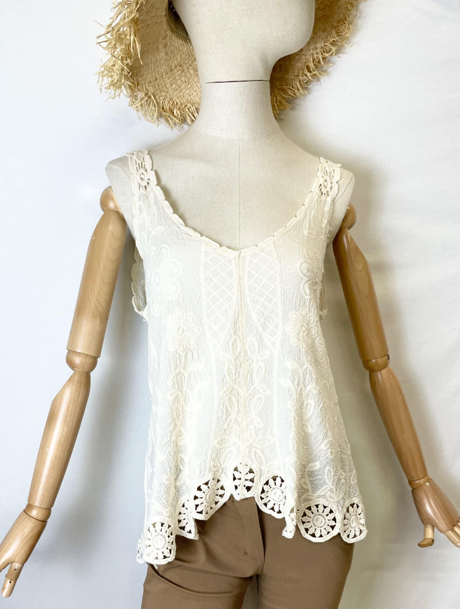 Wholesaler Bobo Glam' - Bohemian flared tank top with embroidery