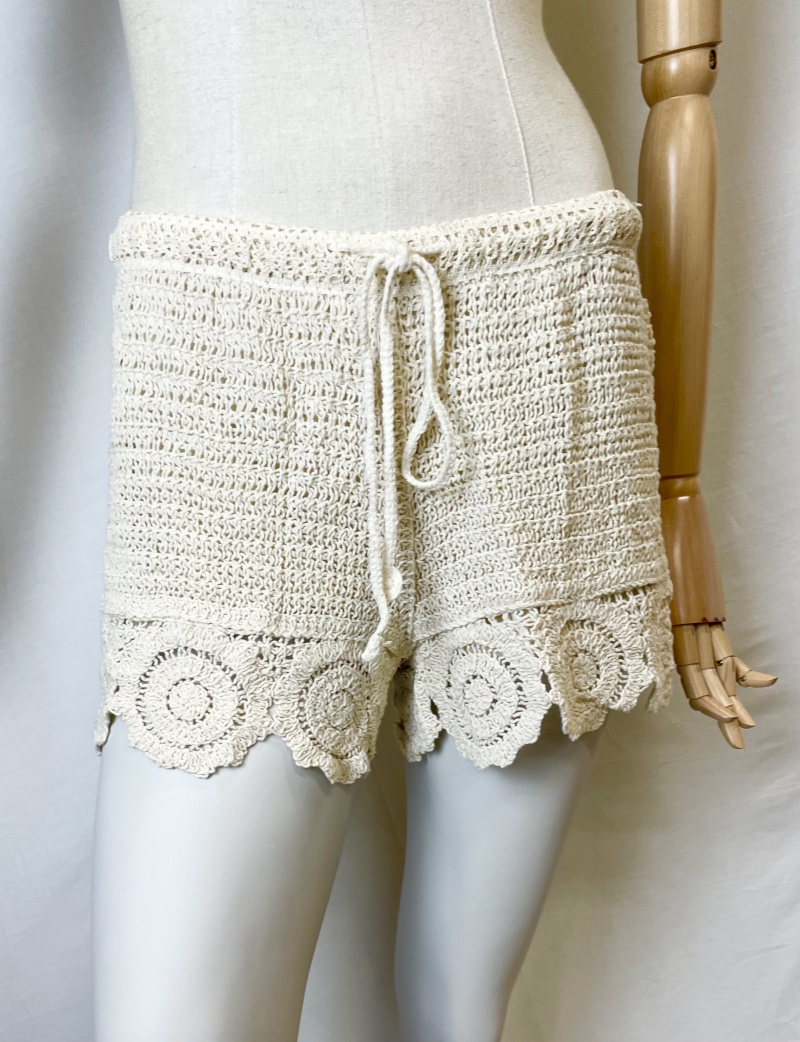 Grossista Bobo Glam' - Shorts in pizzo all'uncinetto