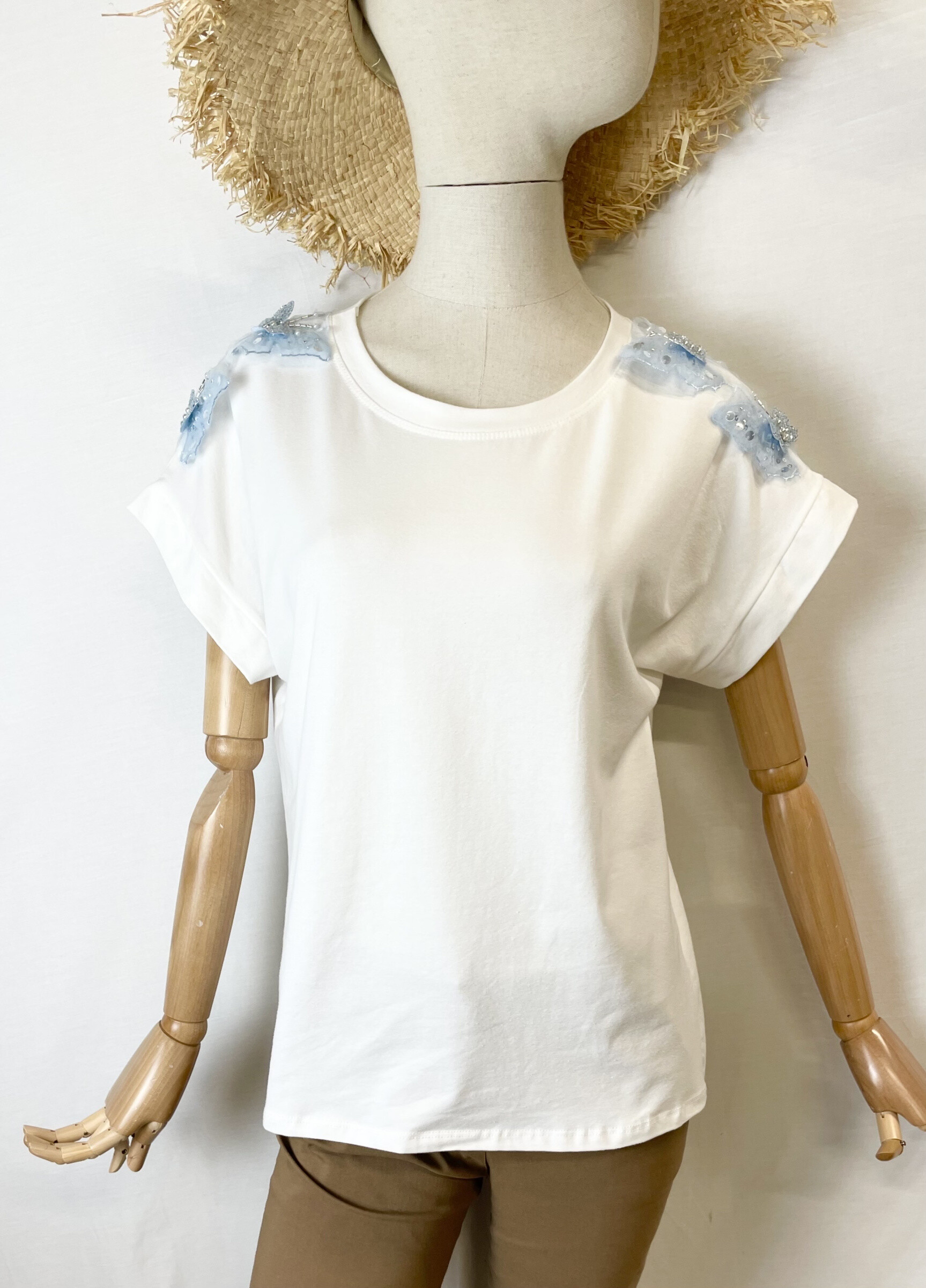 Grossiste Bobo Glam' - T-Shirt poché à papillon sequin perlé sur l'épaule
