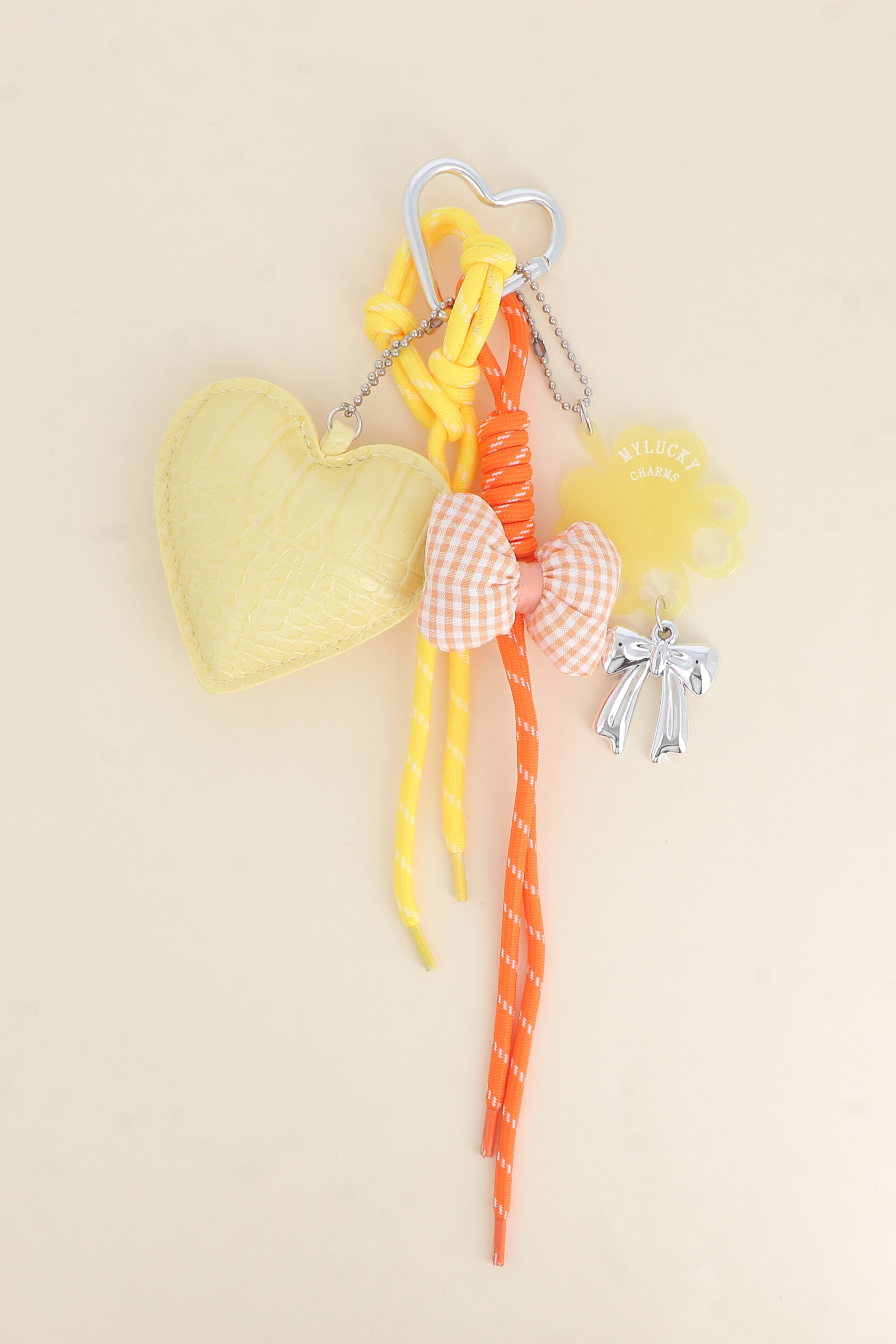 Mayorista Bohm - Bag Grigri - Corazón suave, trébol, nudos y cordones de mariposa