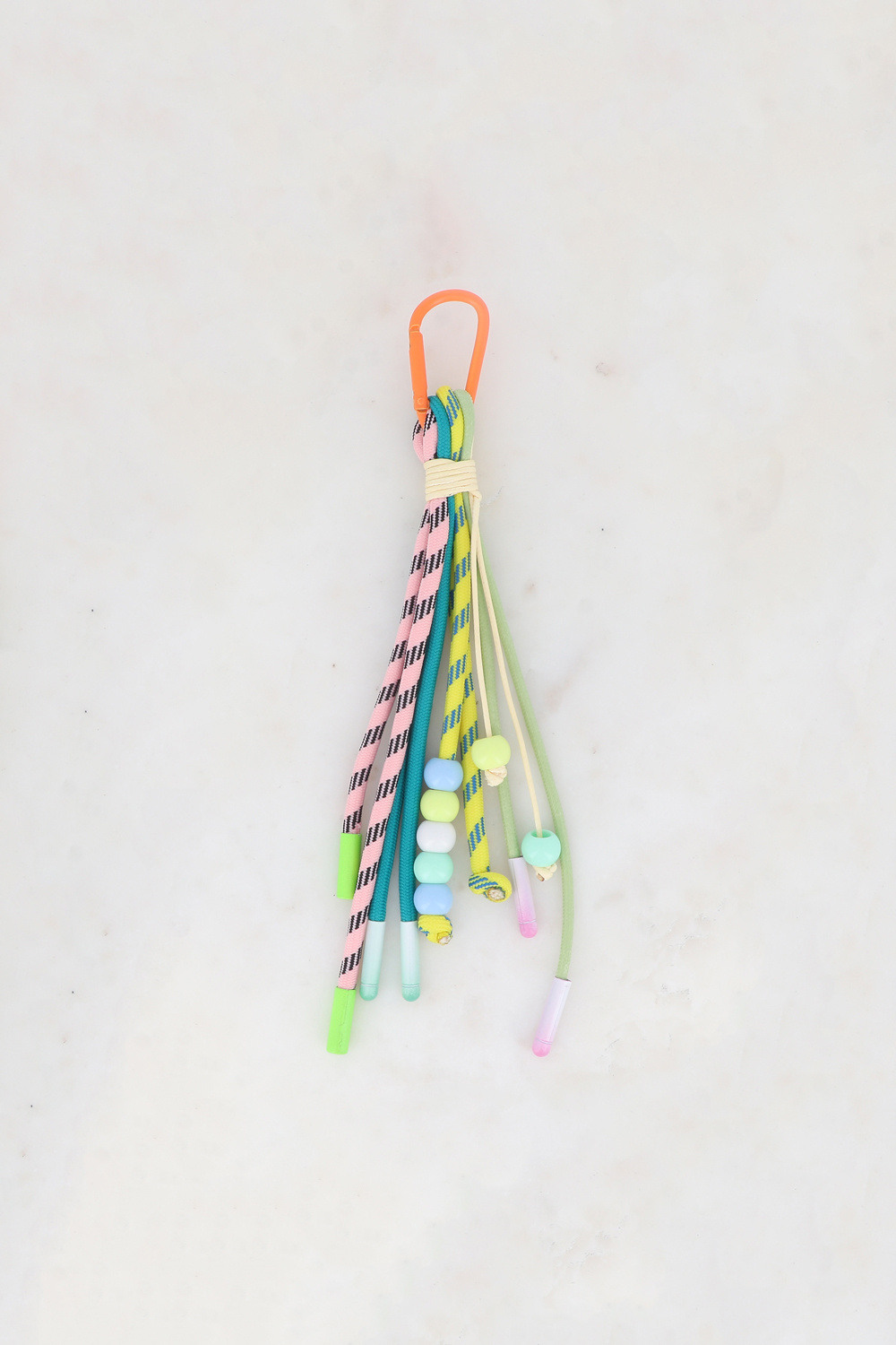 Grossiste Bohm - Porte-clé – cordes tressées colorées pendants